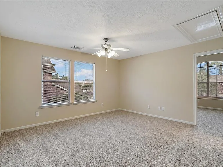 7211 Emerald Run Ln — Photo 27