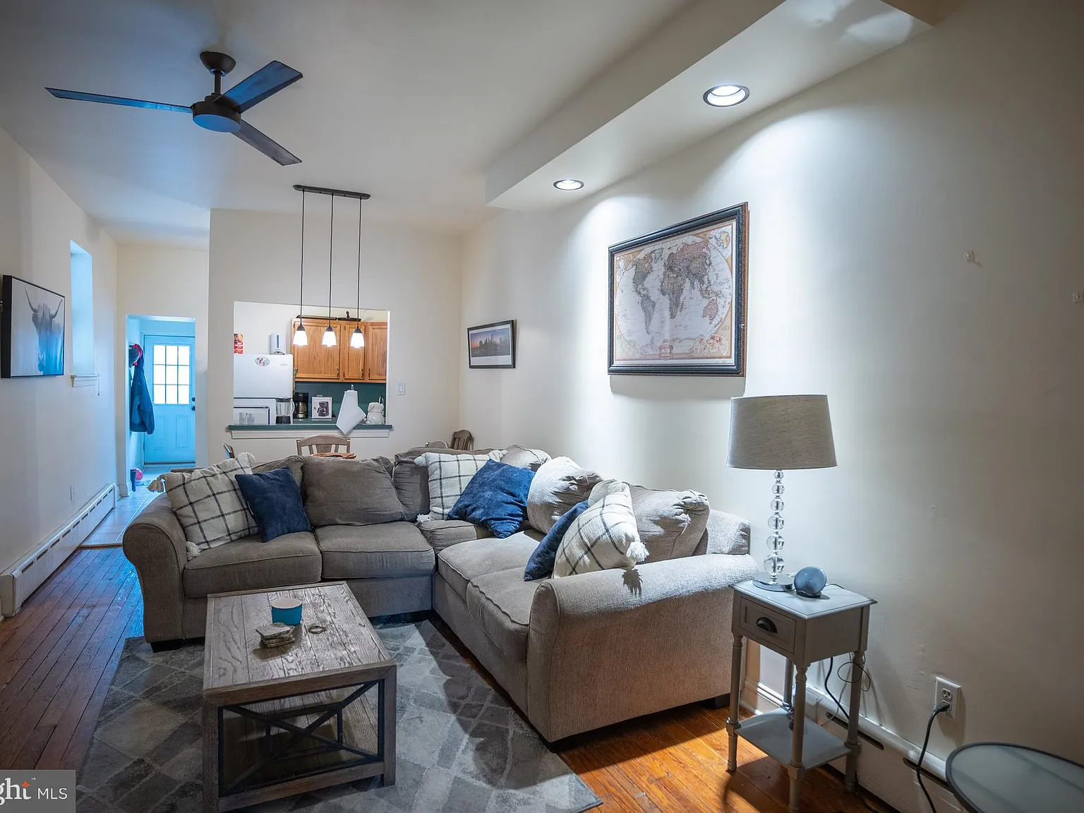 1 bed, 1560 sqft, $1,575 — Photo 3