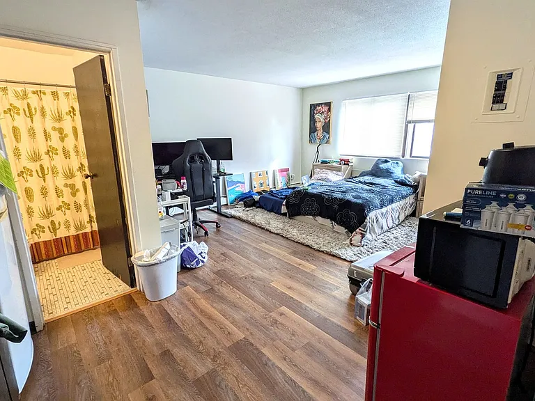 615 Ontario St SE — Photo 11