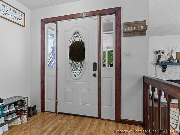 4th image of 5924 Laguna Dr