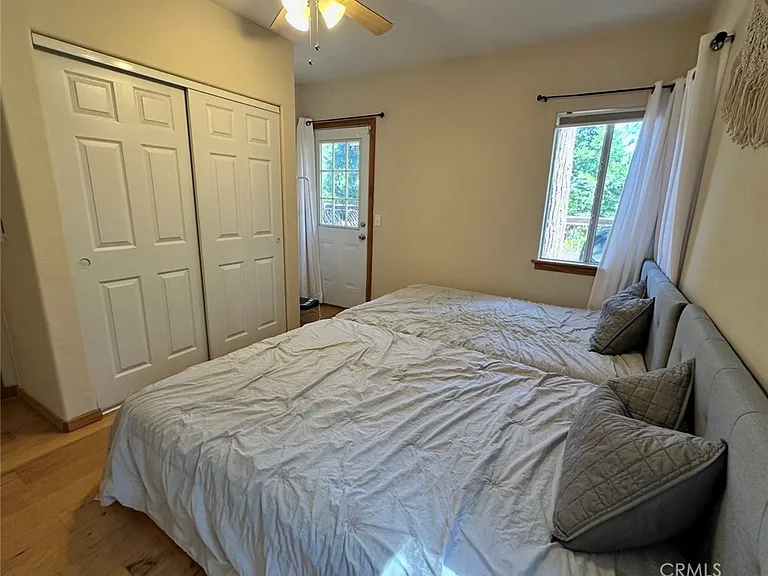 23938 Park Ln — Photo 10