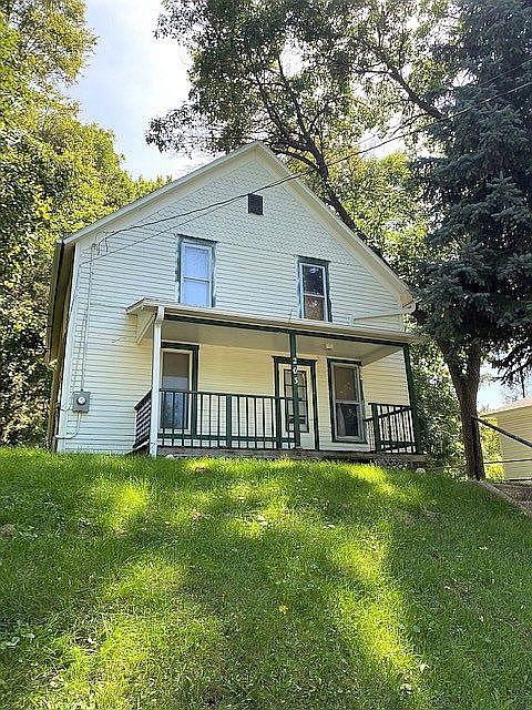 1st image of 203 Nuckolls St