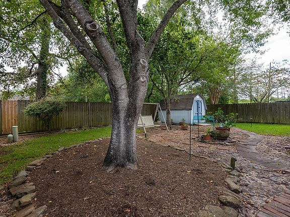 3rd image of 21467 Palace Pines Dr