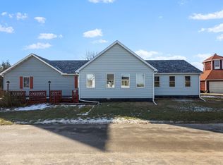 312 Clover Dr, Walkerton, IN 46574