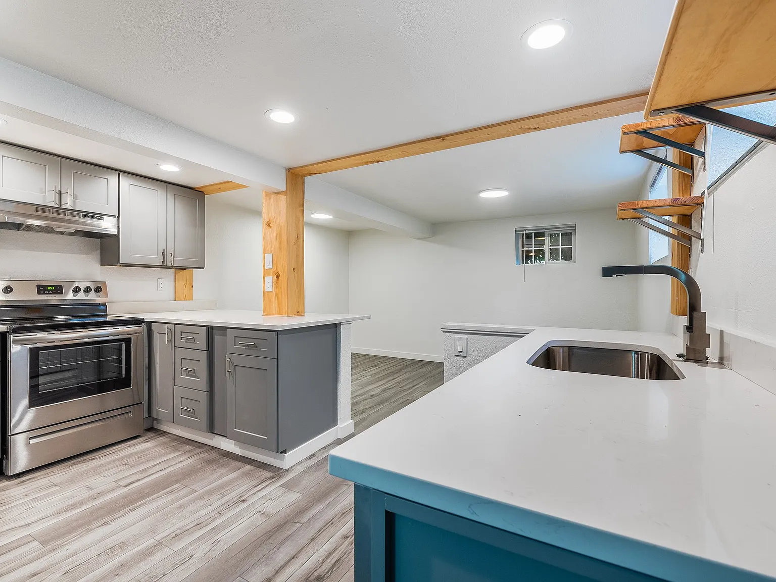 1003 SW 150th St, Burien - 1 — Photo 2