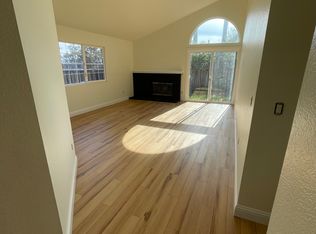 1395 Miramonte Pl, Rohnert Park, CA 94928