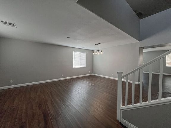 5th image of 10409 Grassyrock Ct