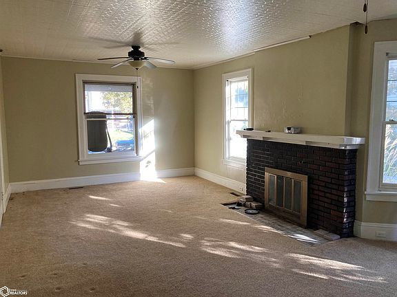 3rd image of 1801 S Main St