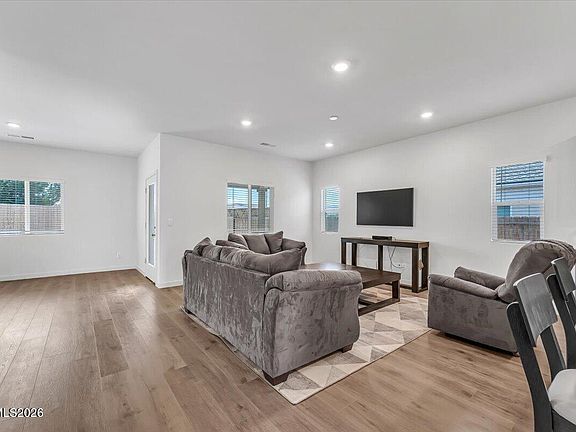 4th image of 4529 Langdon St