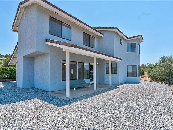 2nd image of 18434 Ramona View Dr