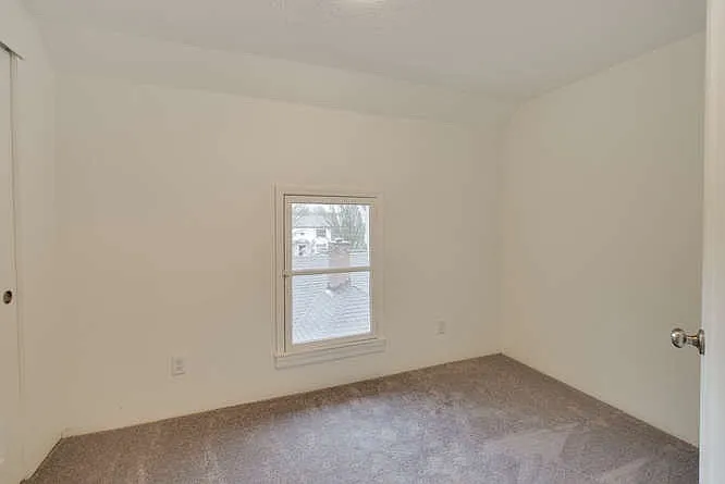 624 NW 22nd Ave — Photo 12