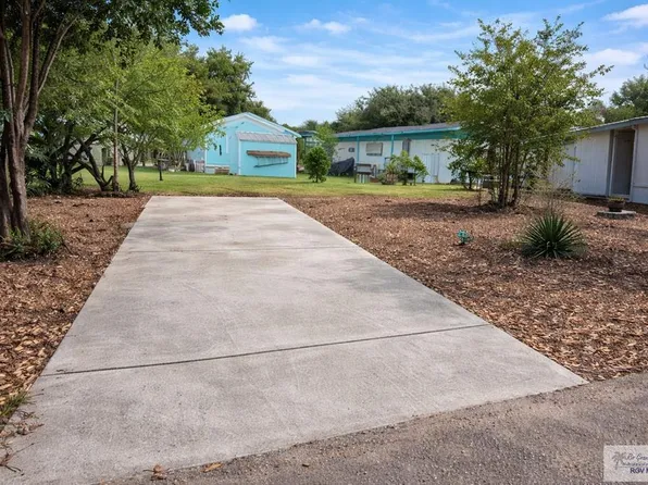1309 Tropical Cir, Mission, TX 78572