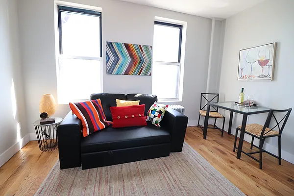 Rented by Bruma Realty LLC | media 3