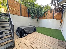 25-11 34th St, Astoria, NY