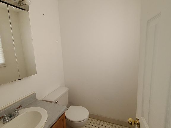2nd image of 60 Brookside Dr W