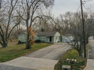 2113 James Downey Rd, Independence, MO 64057