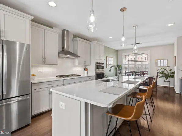 1222 Berry St, Baltimore, MD 21211