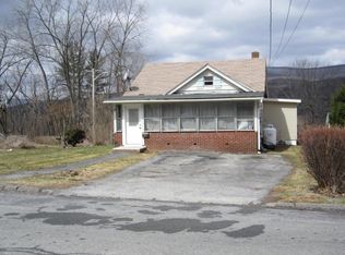 209 Notch Rd, North Adams, MA 01247