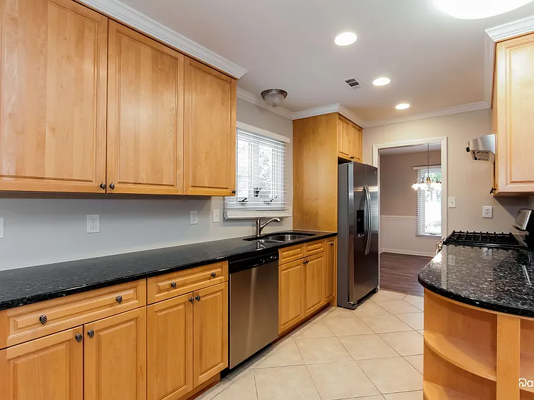 11902 Five Cedars Rd — Photo 5