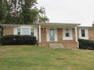 268 Springfield Dr, Bristol, TN 37620