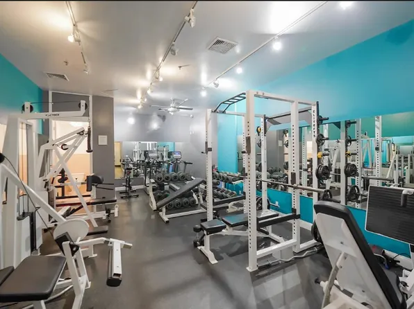 176 Johnson Street image 7 of 8