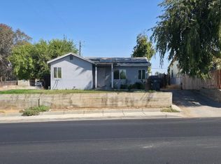 320 Columbus St, Bakersfield, CA 93305