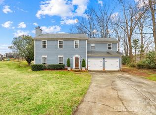 2503 Bushy Pine Ct, Charlotte, NC 28273
