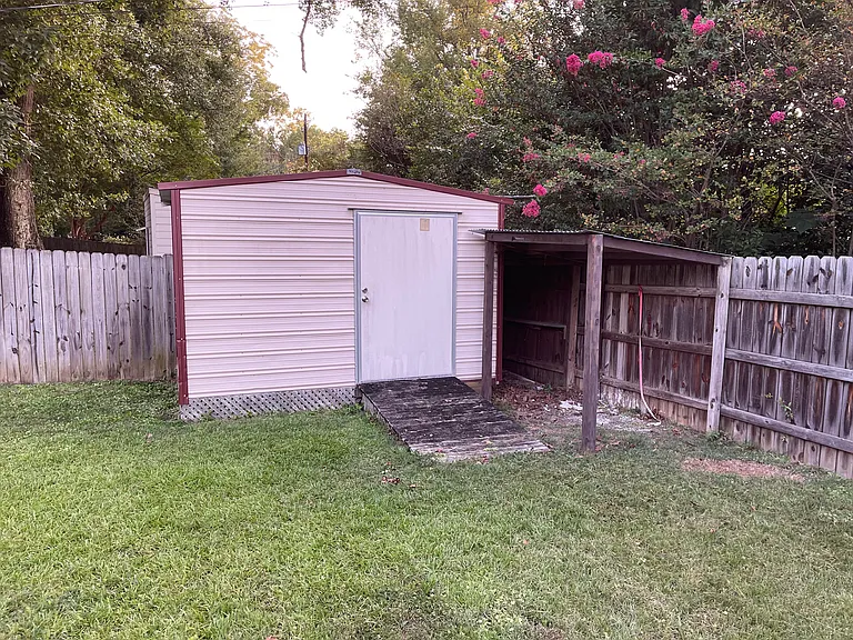 300 Willow Bend Rd — Photo 15