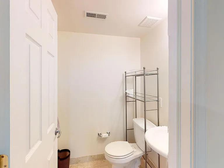 1007 S Dorrance St — Photo 8