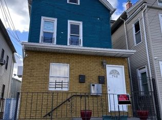 748 Trumbull St Floor 2, Elizabeth, NJ 07201