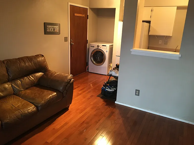 2640 Juniper Ave — Photo 2