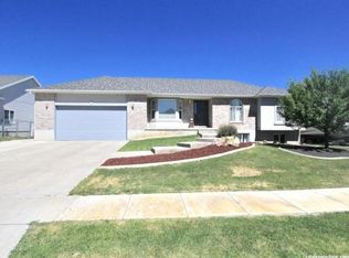 598 N 1775 W, West Pt, UT 84015