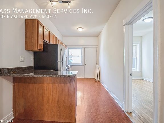 4th image of 4607 N Ashland Ave #2