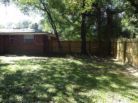 5th image of 5503 Primrose Ln