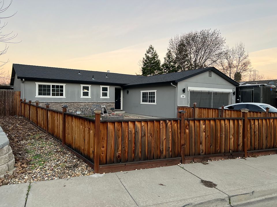 1st image of 3105 Brook Ct