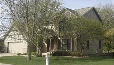 1st image of 309 Larkspur Ln W