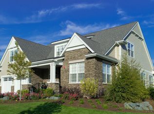 1573 Woodview Ln, Northbrook, IL 60062