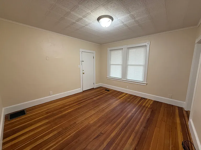 249 Elm St #1L — Photo 4