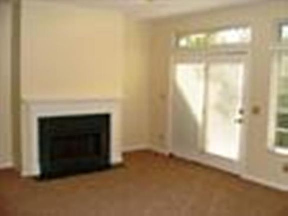 4th image of 10825 Muirfield Ct