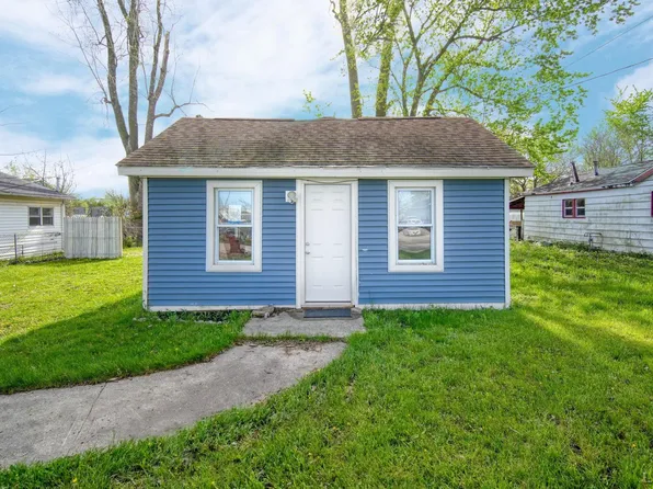 1601 Naomi Ave, Adrian, MI 49221