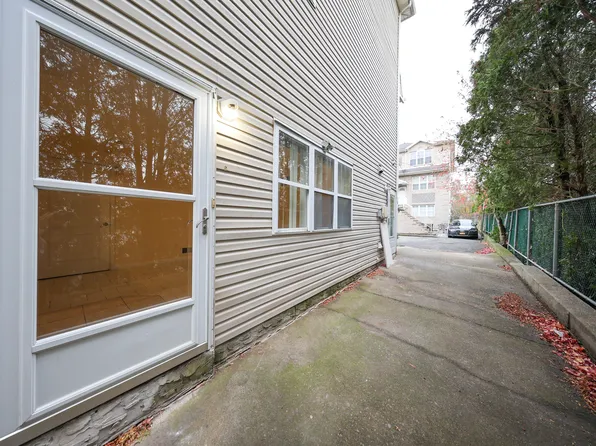 4 Marisa Court image 28 of 30