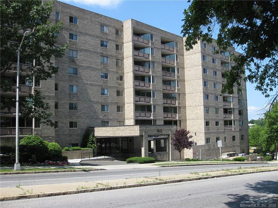 1st image of 143 Hoyt St APT 3F