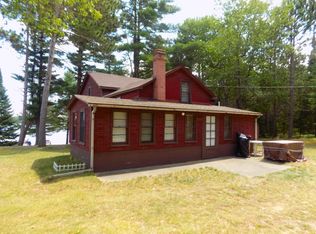 7036 Colbath Rd, Oscoda, MI 48750