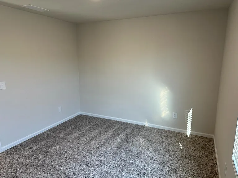 5270 Brailey Cir — Photo 40