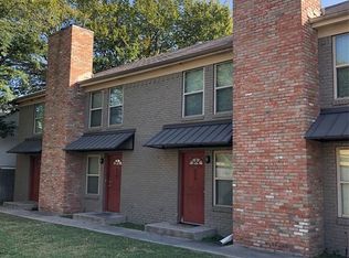616 S Rogers Rd, Irving, TX 75060