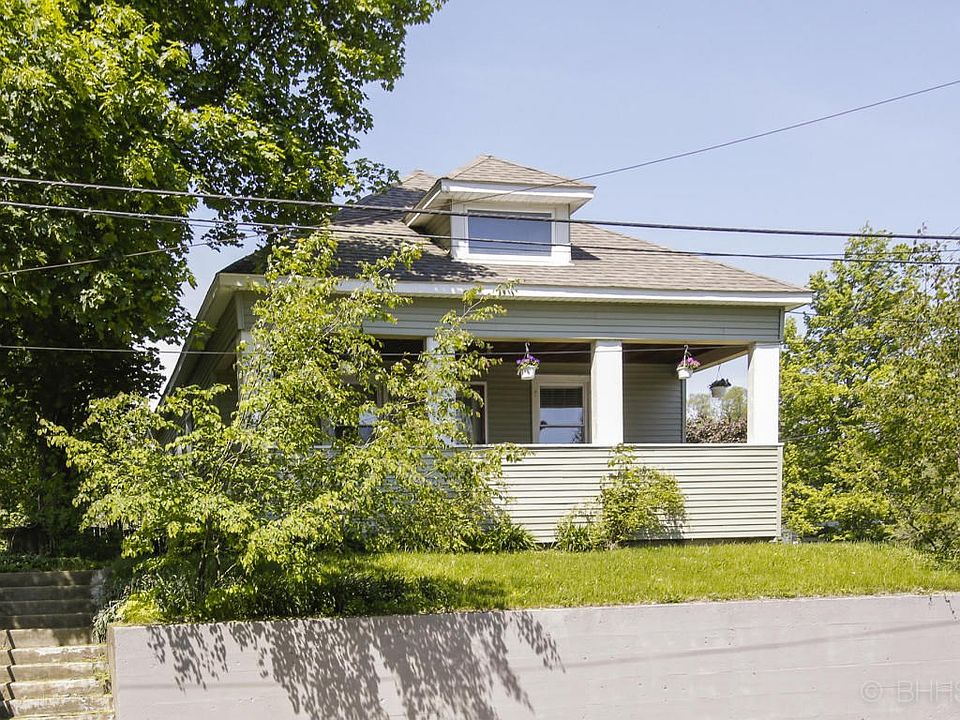 2604 burdick st-102