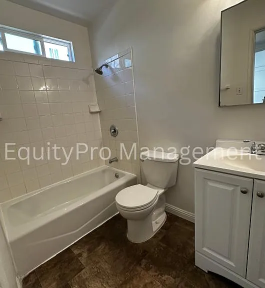 7354 Bright Ave #A — Photo 6