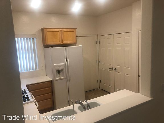 4th image of 7936 Golden Warbler St