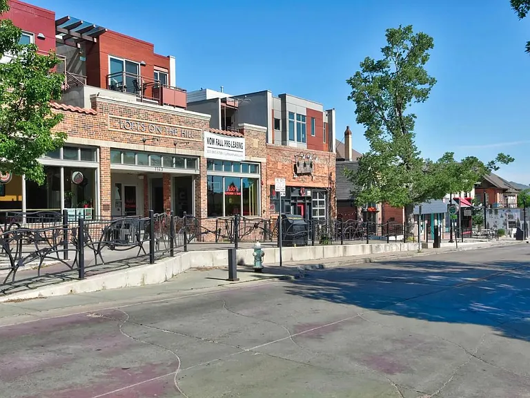 1085 Broadway St #6 — Photo 25