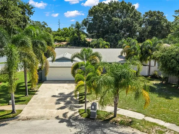 1967 Trent Ct, Clearwater, FL 33763